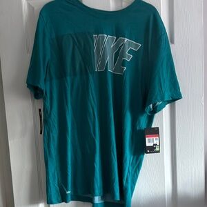 men’s nike dry fit t shirt size large